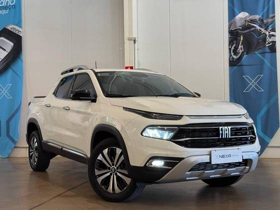 FIAT TORO 2.0 16V TURBO DIESEL VOLCANO 4WD AT9 FIAT TORO 2.0 16V TURBO DIESEL VOLCANO 4WD AT9